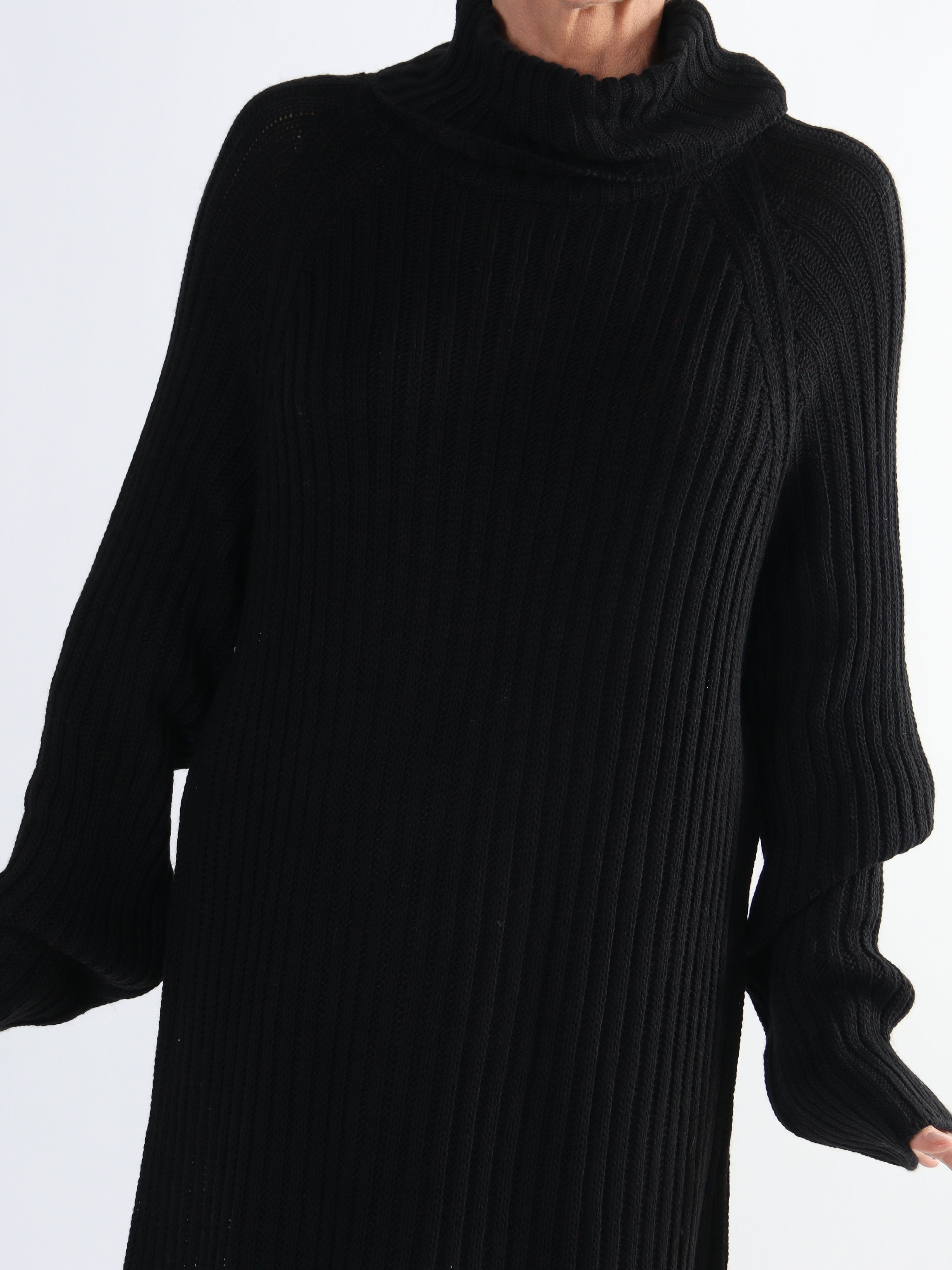 Milu - Lång ribbstickad klänning i stora storlekar